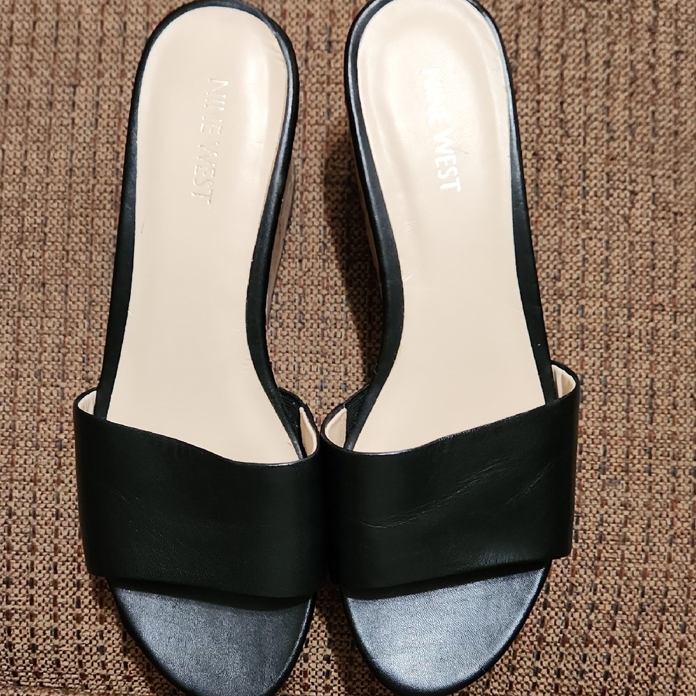 Nine West Classic Black Mules